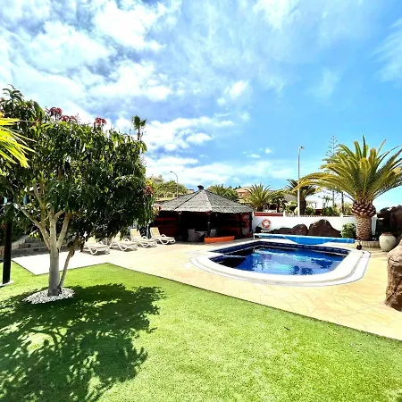 Con Wifi, Piscina Privada, Ac Y Bbq En Tenerife Sur Playa Paraiso