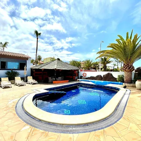 ヴィラ Con Wifi, Piscina Privada, Ac Y Bbq En Tenerife Sur プラヤ・パライソ