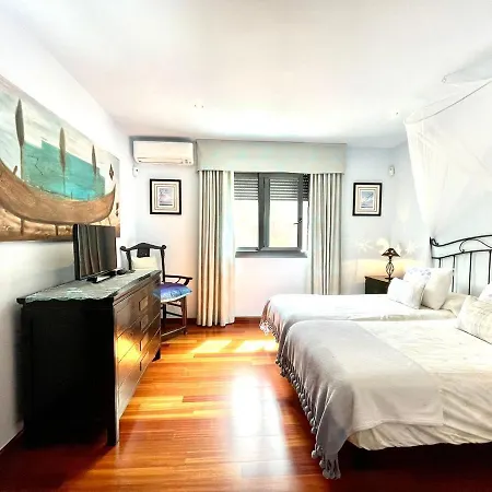 Con Wifi, Piscina Privada, Ac Y Bbq En Tenerife Sur Villa